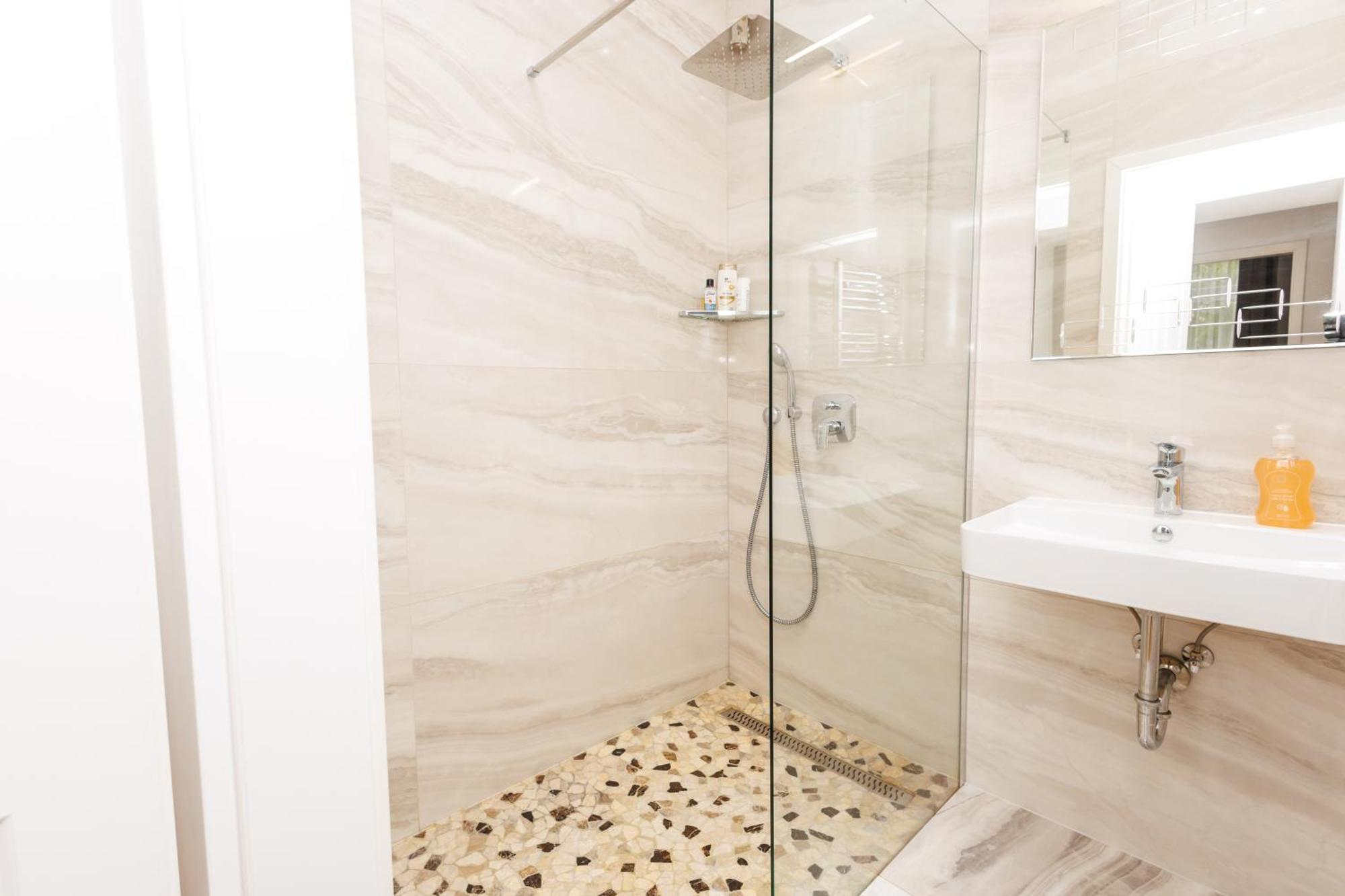 5 Beds 2 Bedrooms Top Apart In Vienna'S Heart Екстериор снимка